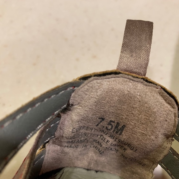 JBU Jambu Red & Gold Current T-strap Sandals 7.5 - Picture 9 of 12